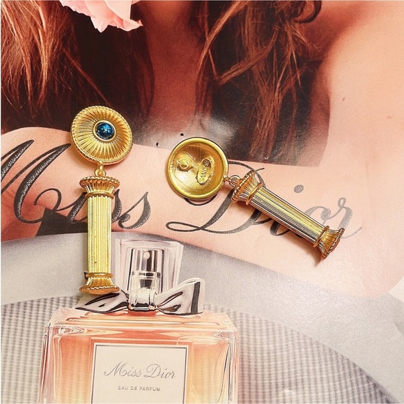 Sandro Vintage Drop Earrings - Picture 3 of 7